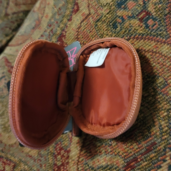 No Boundaries Mini Backpack + Matching Air Pod/Coin Purse - Picture 7 of 9